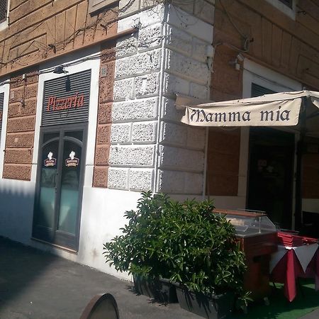 Happy Rome Hostel Buitenkant foto