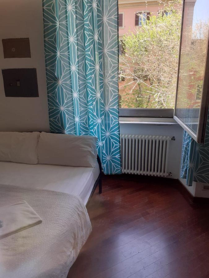 Happy Rome Hostel Buitenkant foto